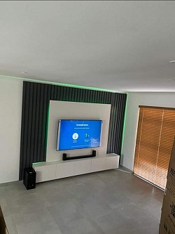 Kempton Park tv mounting